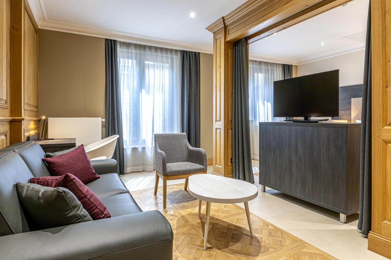 Les Jardins De St Cloud Aparthotel แซ็ง-กลู ภายนอก รูปภาพ
