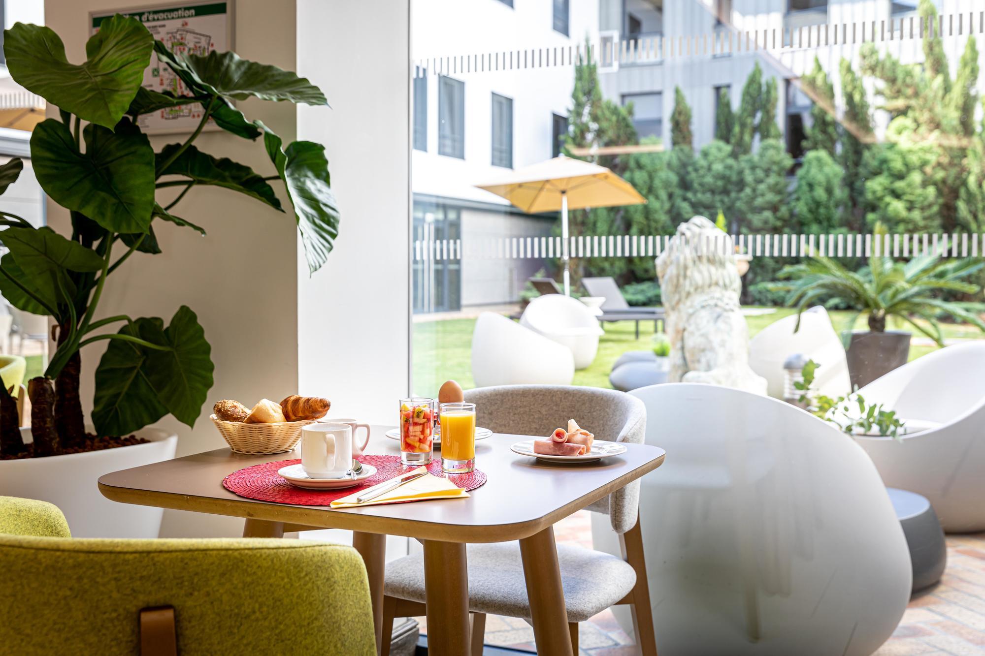 Les Jardins De St Cloud Aparthotel แซ็ง-กลู ภายนอก รูปภาพ
